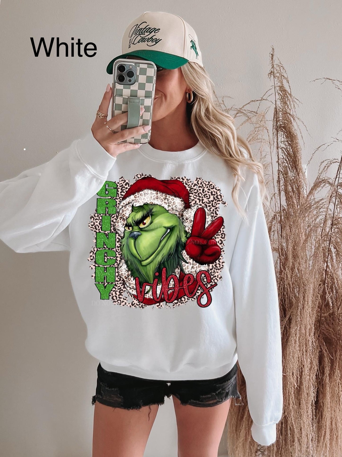 Grinchy Vibes